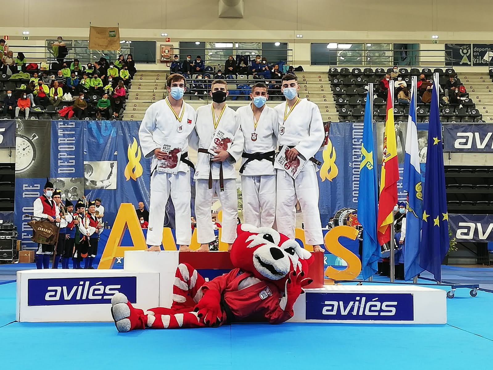 5 MEDALLAS EN LA COPA DE ESPAÑA INFANTIL Y CADETE VILLA DE AVILES - 30-10-21